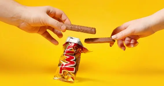 Is there a difference between left and right Twix
